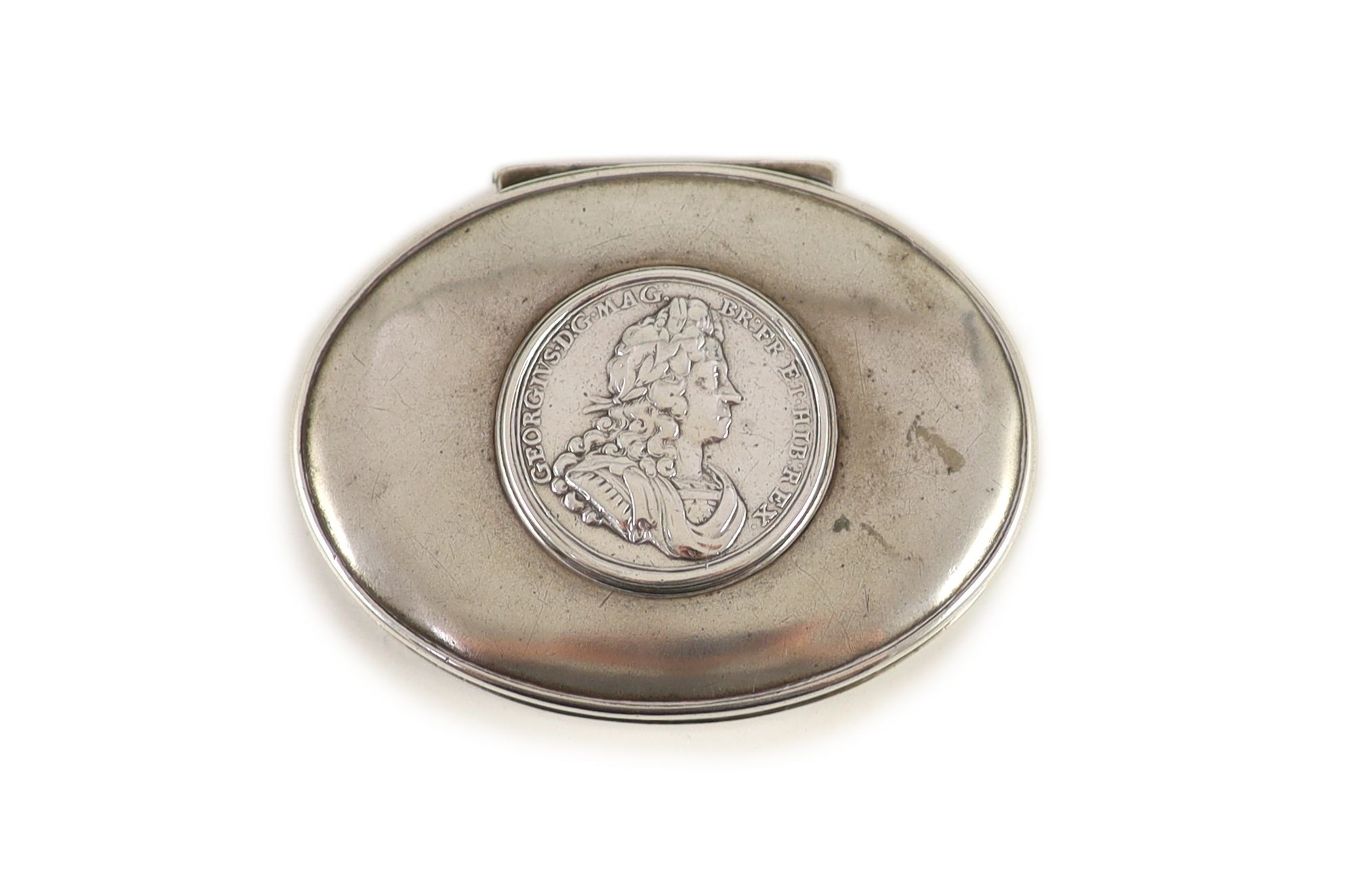 A George I silver oval snuff box